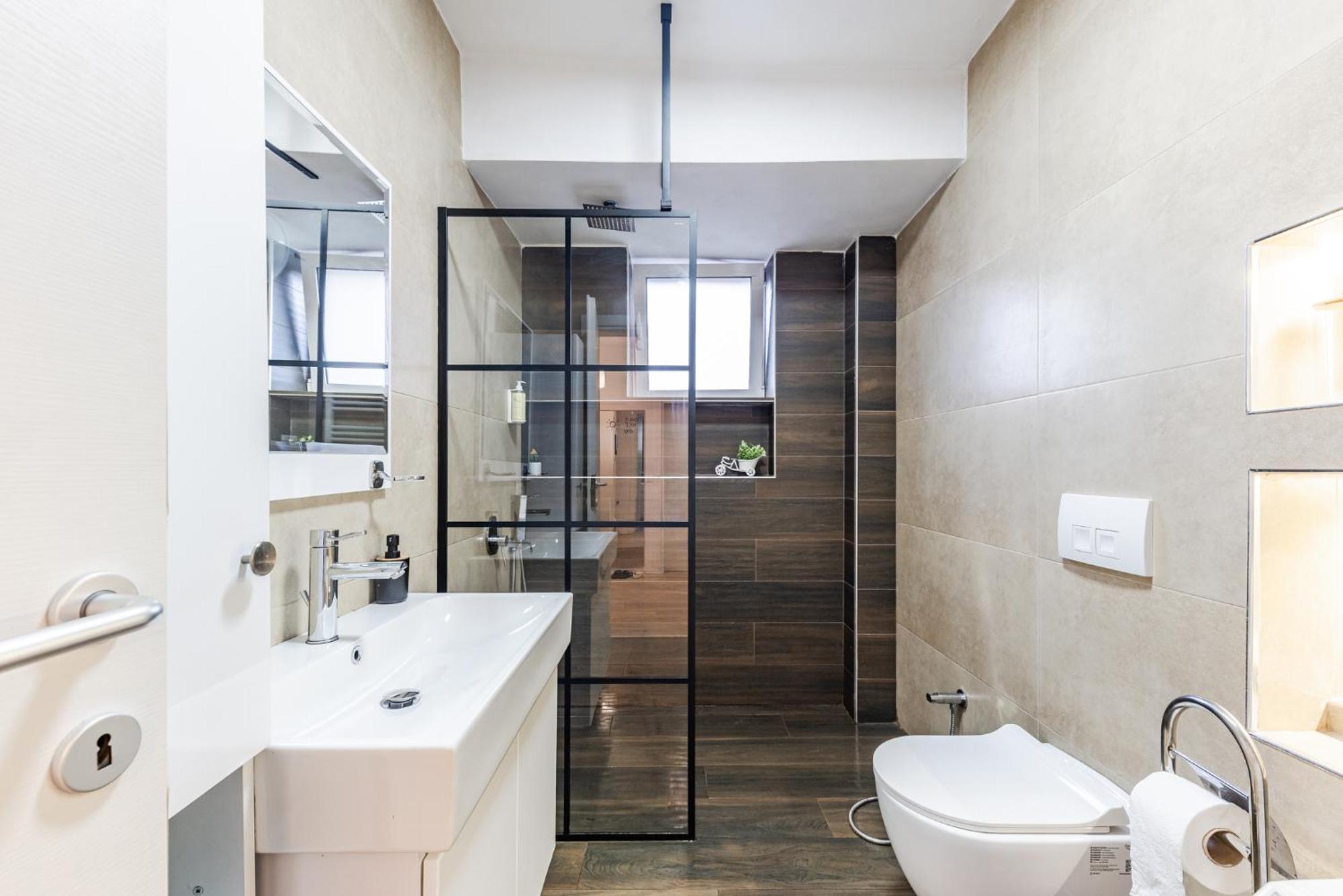 Noir Apartment By Kondo Stays Tirana Exterior photo